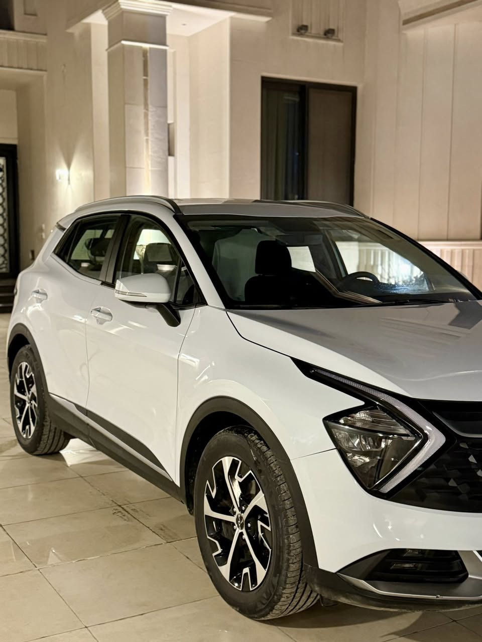 السلام عليكم سبورتج للبيع موديل 2025 
خليجي مكفولة  
ماشيه 16 الف كيلومتر 
داخل اسود 
بصمة
مكان السيارة بابل-الحلة
السعر 225 
*********** للتواصل
