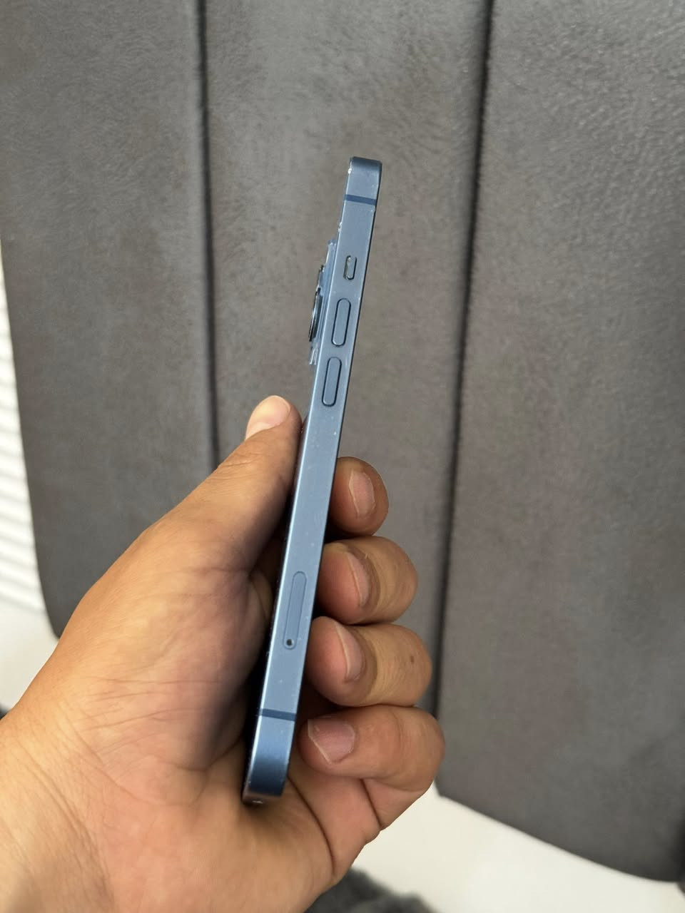 Iphon 13 duu camera
128g 
1sim 
Patre 78 
موبايلةكة بي عيبة بي دةسكارية هيجي نة گوراوة تةنيا جةند وردة شوختي ايتاري هةية كارتوني بيلادي خوي لةگةلة 
سعرةكةي ٢٣٥ دولارة خوار هةر هةموو بازار 

*********** 
گةياندنم هةية بۆ تەواوی کوردستان ❤️
