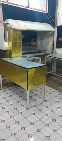 غراض مطعم كامل للبيع 07727981144