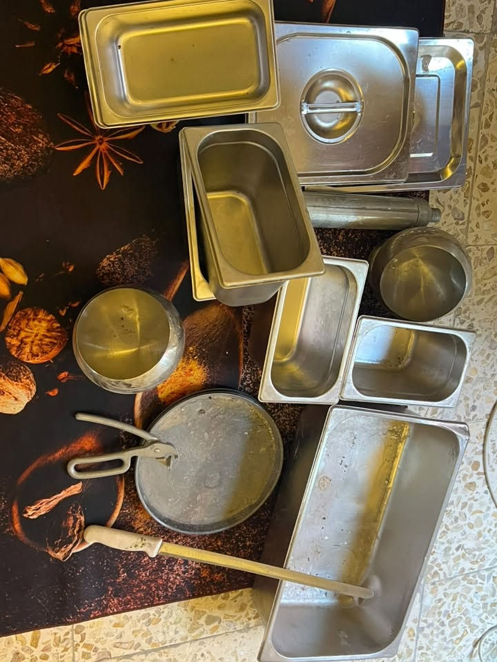 بيع سريع غراض مطعم عنواني بغداد رقم الهاتف ***********
