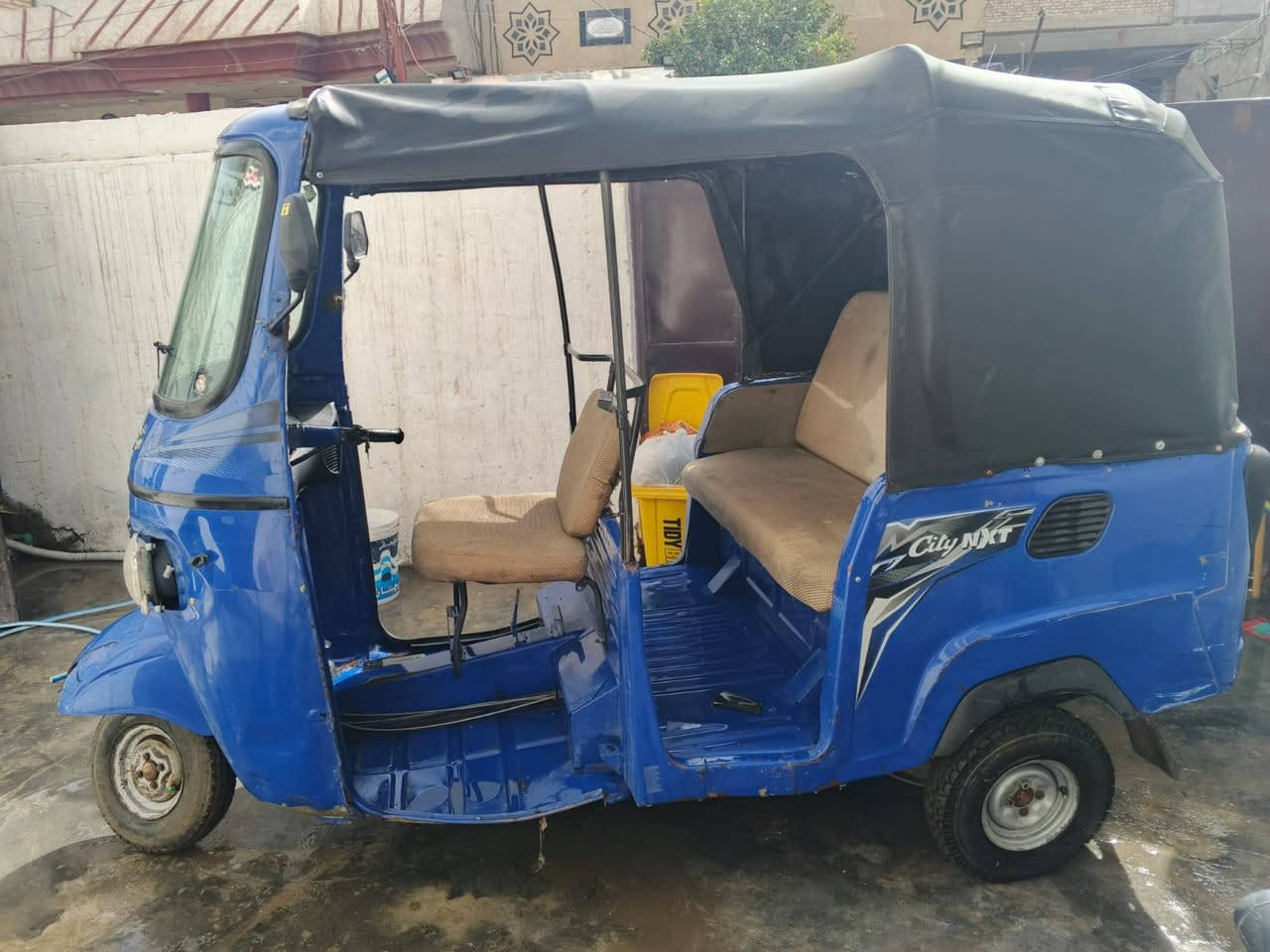 تكتك بياجو موديل ٢١ أوراق كاملة سعر ١٢٥٠ عنوان جسر ديالى الكرغولية ***********
