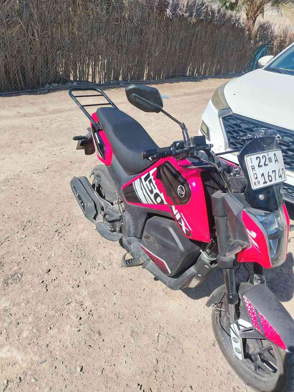 السلام عليكم دراجه مينيكس ١٥٠ ccماخذه من عجله الخليج مرقم أربيل وعندي مكاتبه وياهم بعدني ممحوله بأسمي ماشيه ٩٠٠٠ زيرو عارضه مليونين وميه وخمسين ألف مكاني الكسره شارع المغرب ***********واسف عل الاطاله
