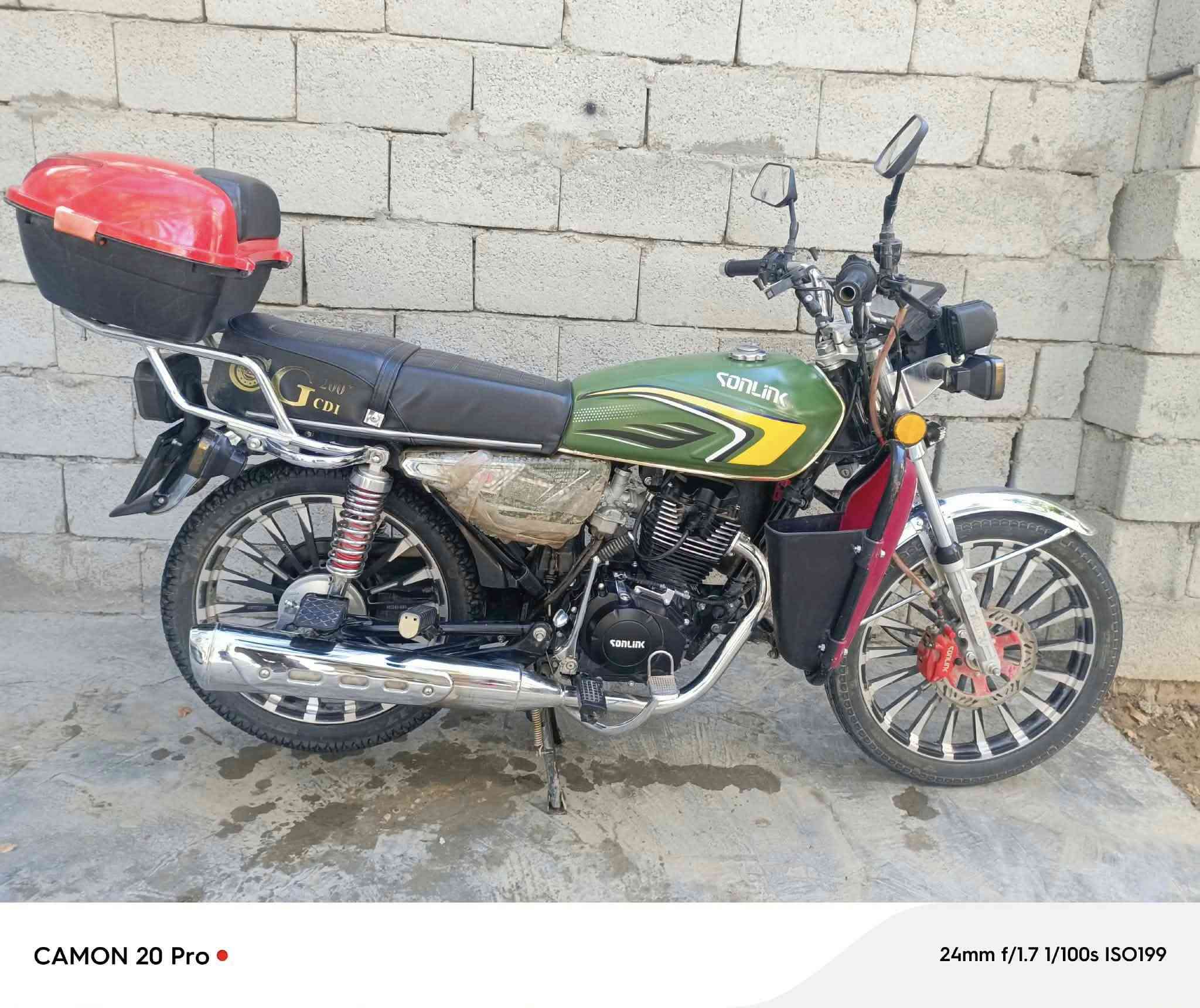 سلام عليكم سيفان مديل 2025شاصي محرك 25
محرك200ccزيرووو ستعمال سبوع فقط ماشية 500متࢪ كفالة من الشخط كفالة من جكت الابرة شرط لون مميز سويجات بصمات كاملة اوراق كارتوني عارضهة 775وبيهة مجال حك لجية زيرو ممستعمل غير سبوع 

مكاني ديالى ناحيه السلام ***********📞📞
