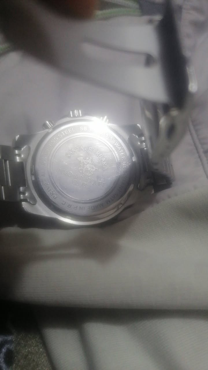 السلام عليكم ممكن اعرف شكد سعرها رايدها  ابيعها يكلولي رخيصه وجزاكم الله خيرا  لشراي يجي واتساب***********
