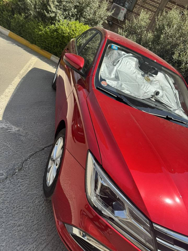 السلام عليكم 
MG5 
2024
مواصفات comfort 
ماشية 5 الاف و شوية 
بعدها بالضمان 
رقم انكليزي الجديد
مغلفة جلد للمقاعد والارضية
بيها طخة بالجاملغ الخلفي وبعدها ما مصلحها  
للتواصل  واتس اب 

0786 492 9369

السعر 16 مليون ونص و بيها مجال
