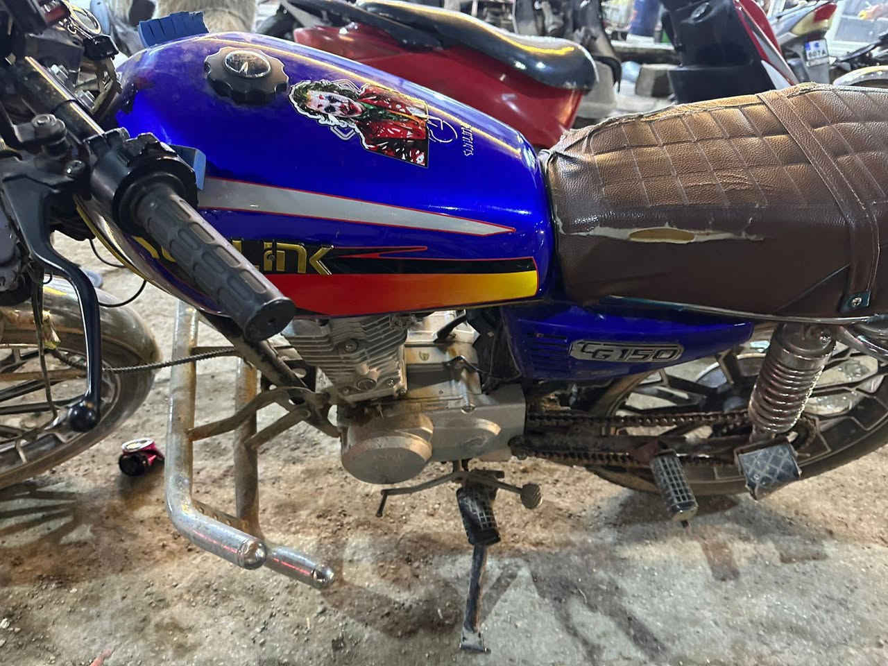 دراجه ايراني موديل 2024 اربعه كير دراجه نضيفه فول محرك ما مفتوح فول نضافه دراجه السعر( 500 وبيه مجال)
عنواني حي الضباط شارع فاكره ول
***********
