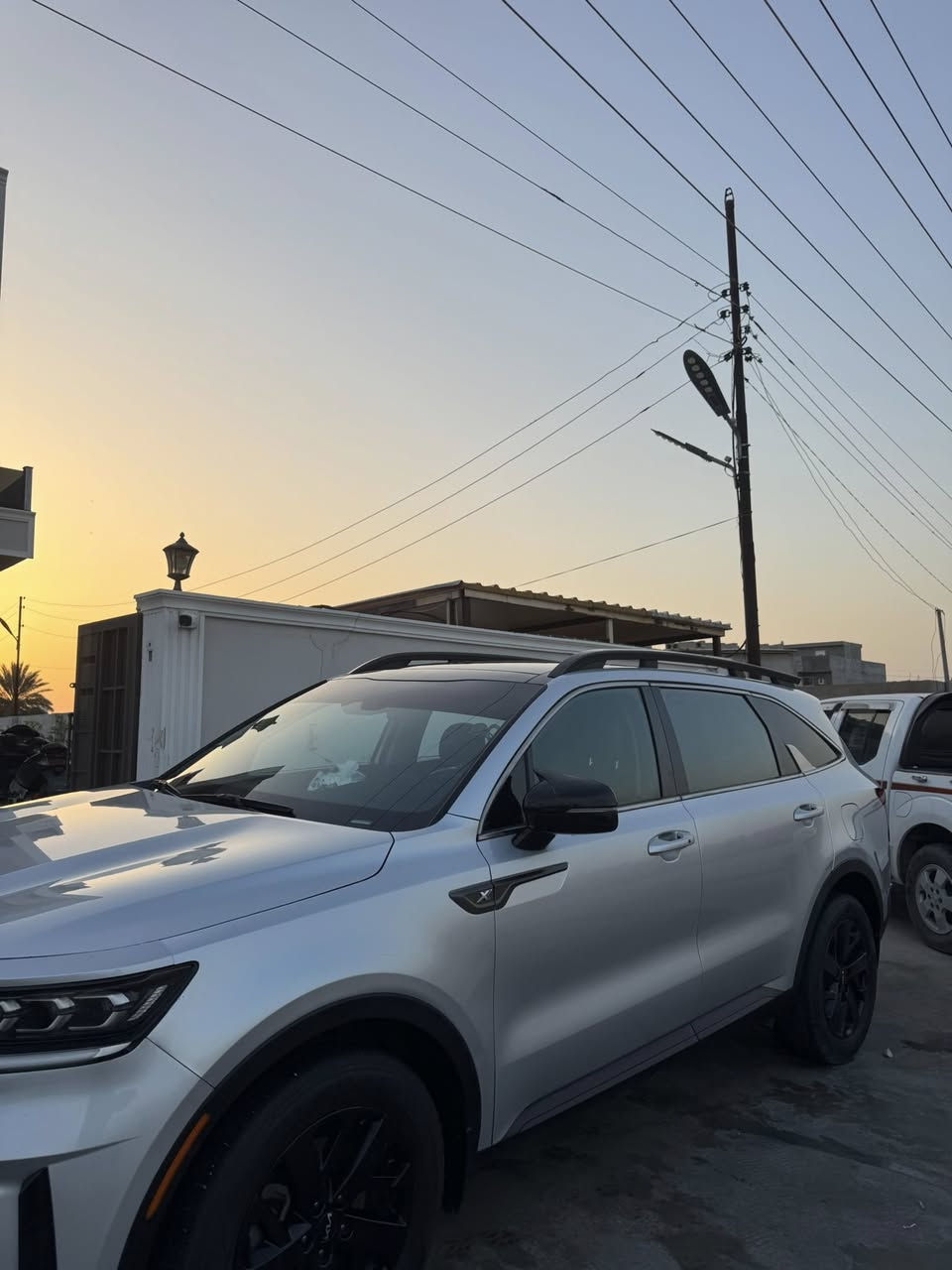 سلام عليكم سورنتو البيع موديل 22  بانو راما 7راكب 4سلندر GTI السياره فول نظيفه كلش خير من الله الاتصال ع الارقم ***********
