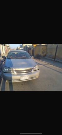فورنزة ٢٠٠٧ رقم انكليزي باسمي كاملة ما بيها حادث  بيها بس جاملغ الامام...