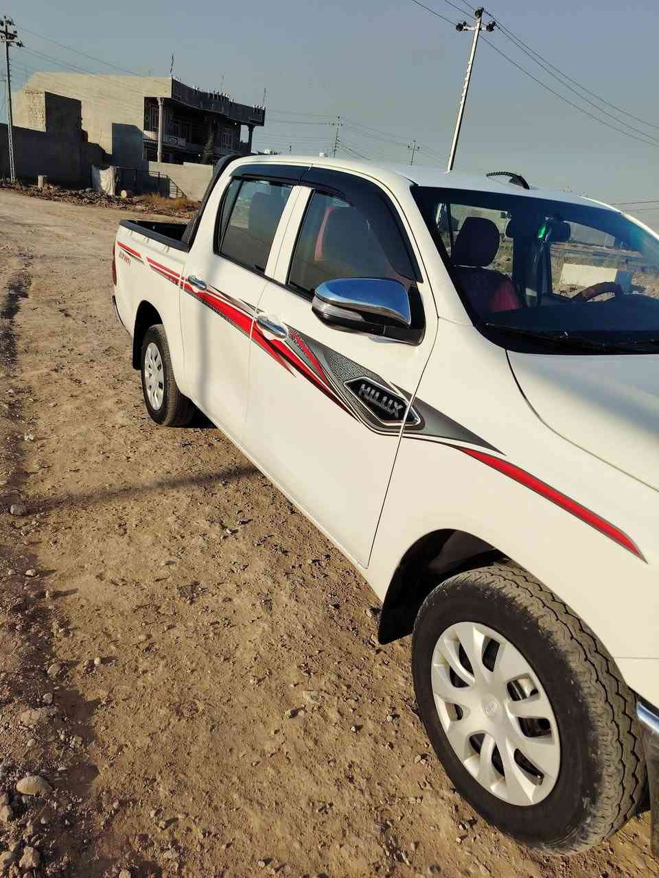 فلاونزه موديل 2017 كفاله عامه كير عادي ماشيه 215 الف سنويه لحد 2031 جاهزه من كلشي جديد سياره  سعر 220 ابيه مجال مكان سياره واسط الزبيديه *********** اني مكلف بلنشر اتصل على صاحب السيارة
