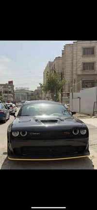 السلام وعليكم  للبيع جالنجر وايد بدي اصل مرقم بغداد كامل ب اسمي  الندا...