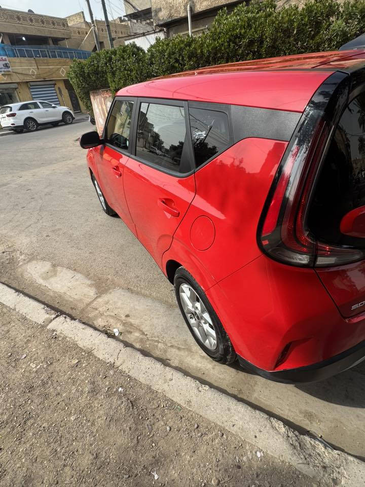 السلام عليكم صول موديل 2024 دخول جديد مرقم قبل أسبوع بغداد السيارة ضررها موضح بدون اي تبديل فقط صبغ ارباك ستيرن فقط موصفات السياره رادار  امامي وجانبي وخلفي اوتو هولد السياره بدون أي نقص وماشيه بس 1000 ميل بلعراق حاليا 55 ميل السعر 160 وبيها مجال مكان السياره بغداد الغزالية هـ***********
