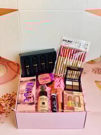 هدية جاهزة • بوكس تجميلي • عيد ميلاد