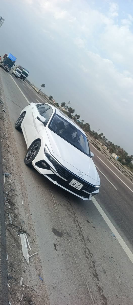 النترا مديل 24 رقم اربيل تحويل وكاله
ماشيه 24 الف ملاحظه بيه بارد بل جاملق كد إصبعين كلش 
بصيط وباقي سياره كفاله عامه من كولشي محرك 1500
دبل نوزل سعر 138 وبيه مجال كولش قليل مكان سياره 
بصره طريق سفوان *********** واتساب
