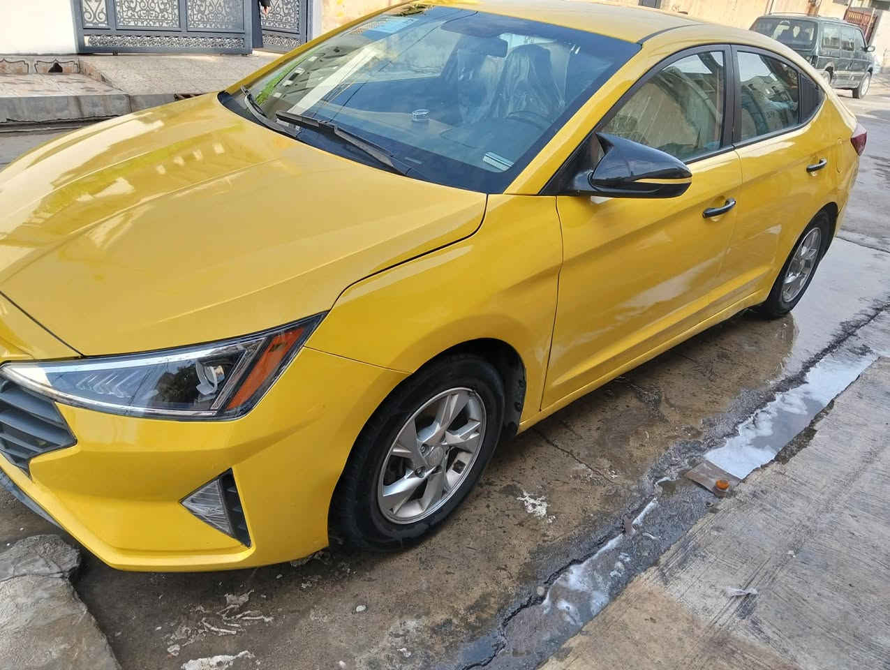 النترا ٢٠١٩ رقم بغداد سنويه بأسمنا منظومه غاز هيئة غرامات مصفره محرك كير تبريد تخم تايره كله جديد بيها تبديل ٣ قطع وسنورها موجود سعرها (١١٨) *********** مكان سياره كركوك
