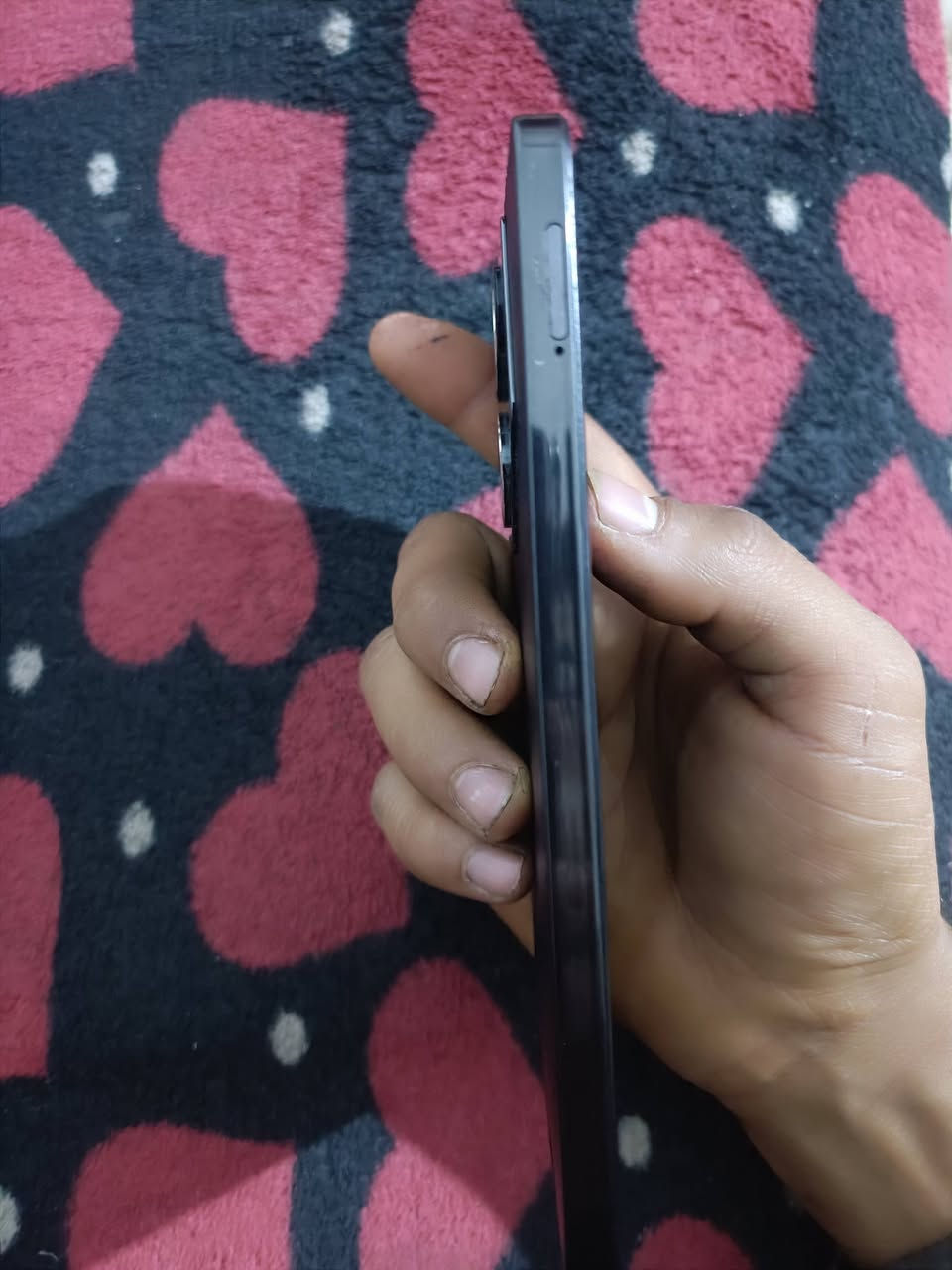 جهاز راقي  تكنو كامون  20برو 5G 
ذاكرا 256  شاشة 120فريم وحش 
ببجي 90وباقي للعاب 120 
بطارية 5الاف  جهاز برغي ما مفتوح بي جديد بدون غراض  سعر بلاش 175 الف 
 عنواني بصرا كرمة علي رقمي ***********
