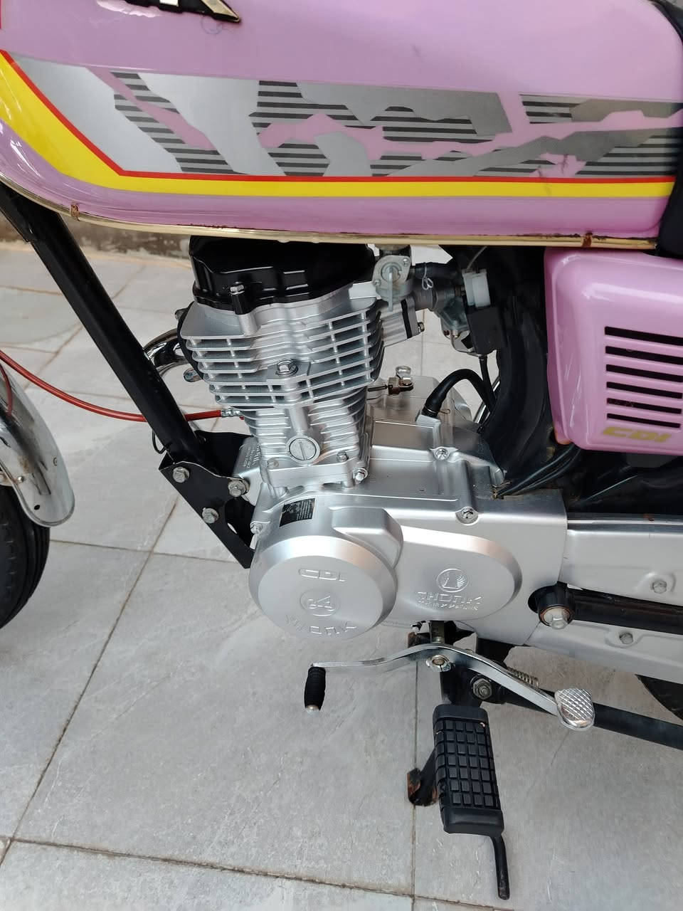 تايكر سنونك باب اول وين اليدور كفاله عامه موديل 25 اوراق كامله وصل معرض الدراجه احله من الصوره السعر 750 اوبيه مجال مكاني بابل ***********
