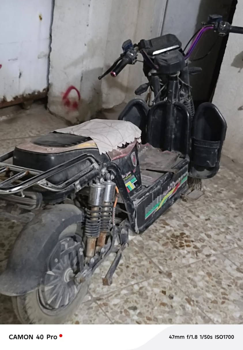 السلام عليكم دراجه شحن نوع هارلي للبيع مستعجل ع البيع قيم واخذ مكان الدراجة الزعفرانيه تاخذه من البيت اتصل وتتدلل موبايل *********** اتصال وات ساب
