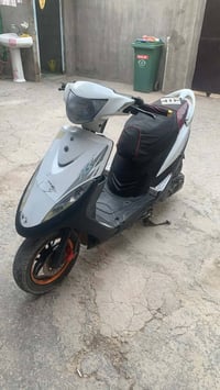 للبيع مكاني بغداد 07884448828 باقي التفاصيل بالخاص