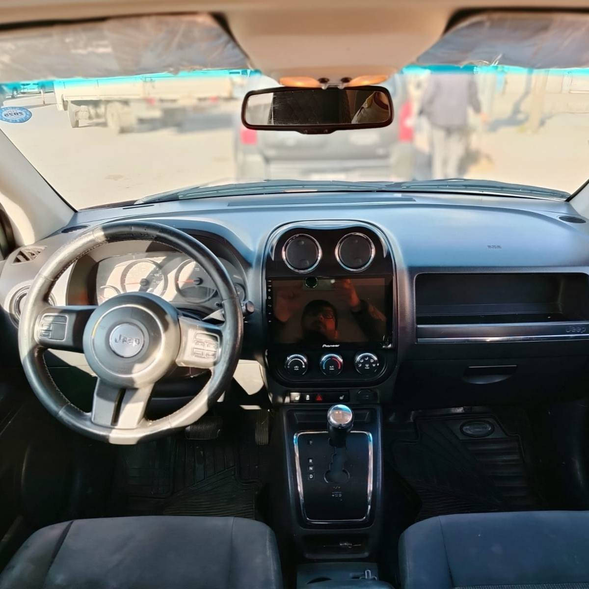 جێب کۆمپاس 2012 فول مواسەفات 
کوشن هیتەر 
ئاوێنە کارەبا 
شاشە ئایپاد 
سڵاید 
سوکان ڤۆلیێۆم 
سەیارەکە بێ نوقسانیە 
هەمو گیانی بەشەرت 
دەبڵ ئەکسلە 
تەقەو ڕەقە بەشەرت 
سەنەوی تا 2029 تازەیە 
تەنها 3 پارچەی بۆێاخە بێ لێدراو 
کاڵبونەوەی هیچ نییە 
لە سلێمانیم

سـعـر : لە کۆمێنت داوابکە ڕاستەوخۆ بۆت دێت 📥 

گێر و مەکیەنەی بەشەرت 
هیچ کێشەیەکی تێدا نییە 

ژمارەی خاوەنەکەی 
***********
