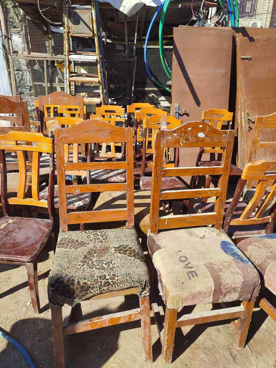 سلام عليكم بيبان وكراسي نجف حي نداء ***********
