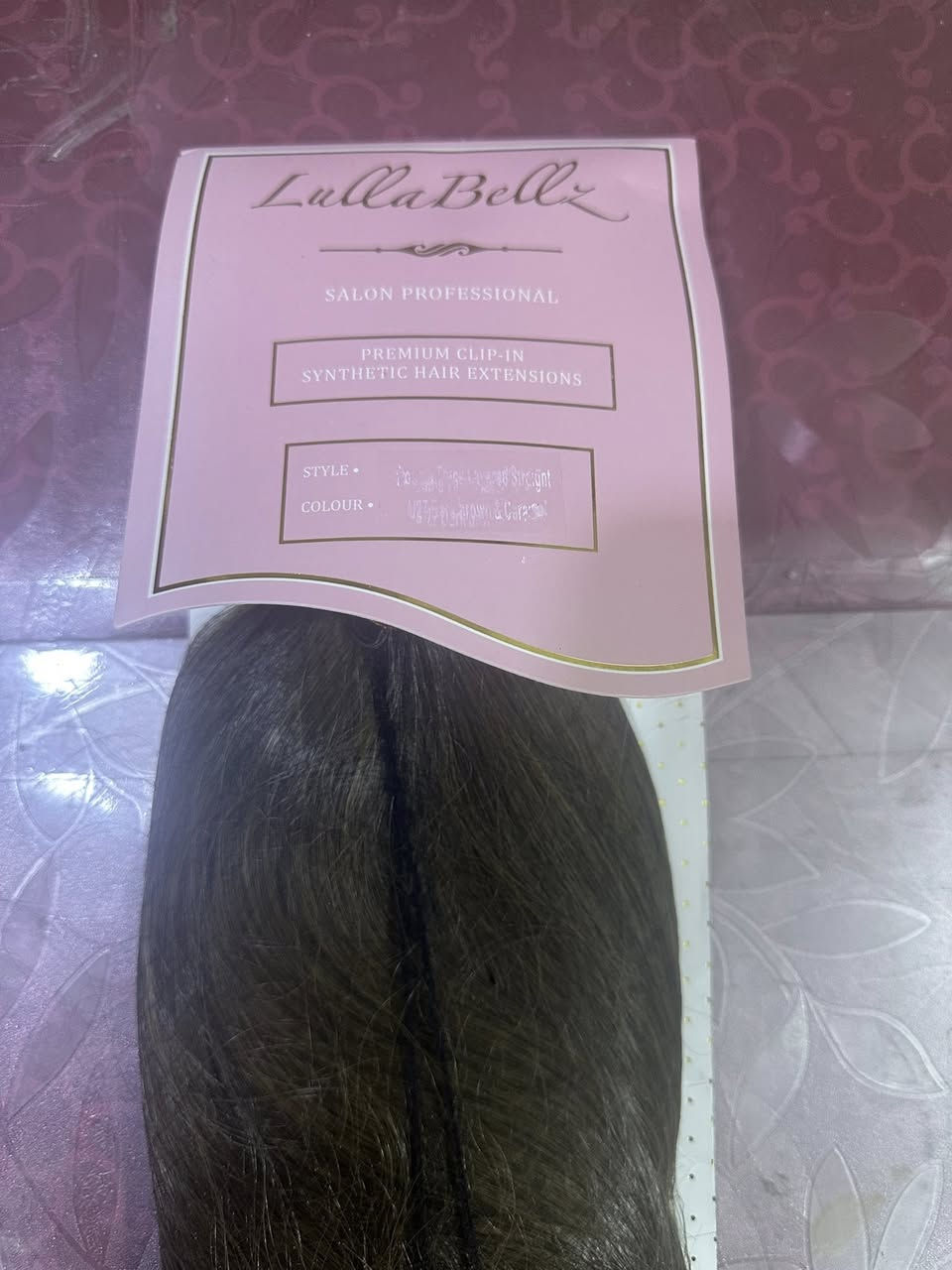 شعر طبيعي بعده جديد اجنبي طلعلي مع الغراض واللون مثل ماموضح بالصور  الشعر قابل للشسوار والكوي الطول ٥٠ سم ويتحمل درجات حرارة اعلى من ١٨٠ درجة مامستخدم بعده بالغلاف مالته للبيع لاعلى سعر


**إذا كنت صاحب هذا الإعلان وتريد حذفه لأي سبب، رجاءا أرسل رسالة إلى الدعم الفني**