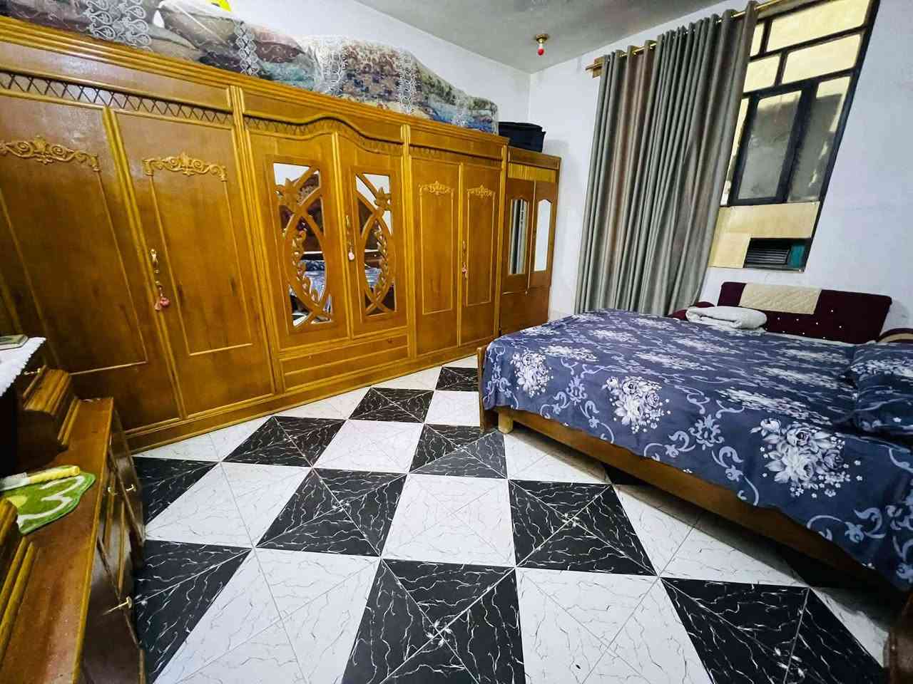 دار للبيع 🏠 مساحه 100متر واقع حال 120. عنوان بكرلي قرب موقف دانه حله زراعي سند 25 السعر 43. للاستفسار الاتصال على الرقم ***********
