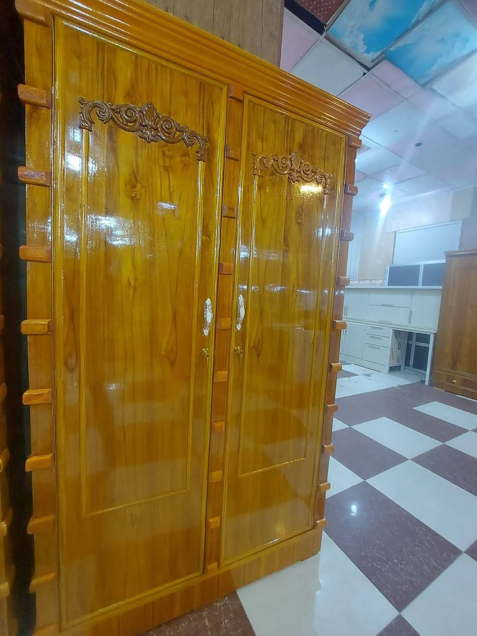 معرض الزهور للأثاث        
وصول وجبه جديده من الكناتير الخشب نوعيه جيده وسعر مناسب 
2 باب 🚪 ب 225 الف 
3 باب 🚪 ب 350 ألف 
4 باب 🚪 ب 400 ألف 
للحجز والاستفسار مراسله الصفحه
العنوان الرمادي منطقه 5 كيلو شارع 100 قرب مطعم 🍴 هيوا لكردي 
للاتصال  *********** وتساب
اهلا وسهلا بكم…🌹🌹
