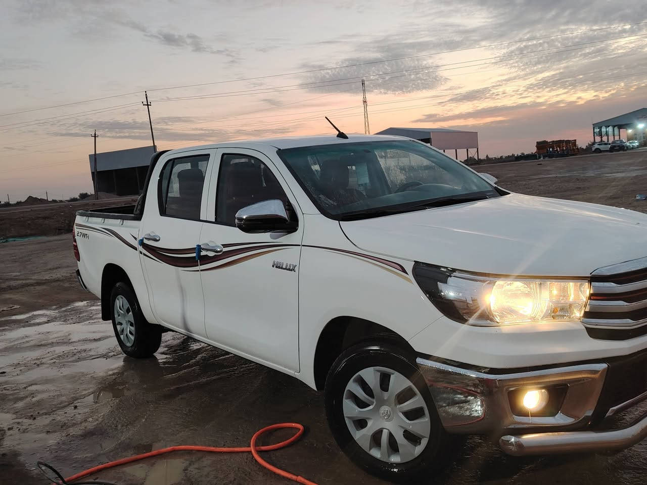 السلام عليكم
هايلوكس للبيع موديل ١٩ رقم أربيل بيها بارد كلش بسيط السونار مرفق مع الصور والباقي كفالة عامة
سيارة مال جناي فلس متصرف عليها السعر ٢٢٠ وبيها مجال للشراي يدلل
للتواصل ***********
