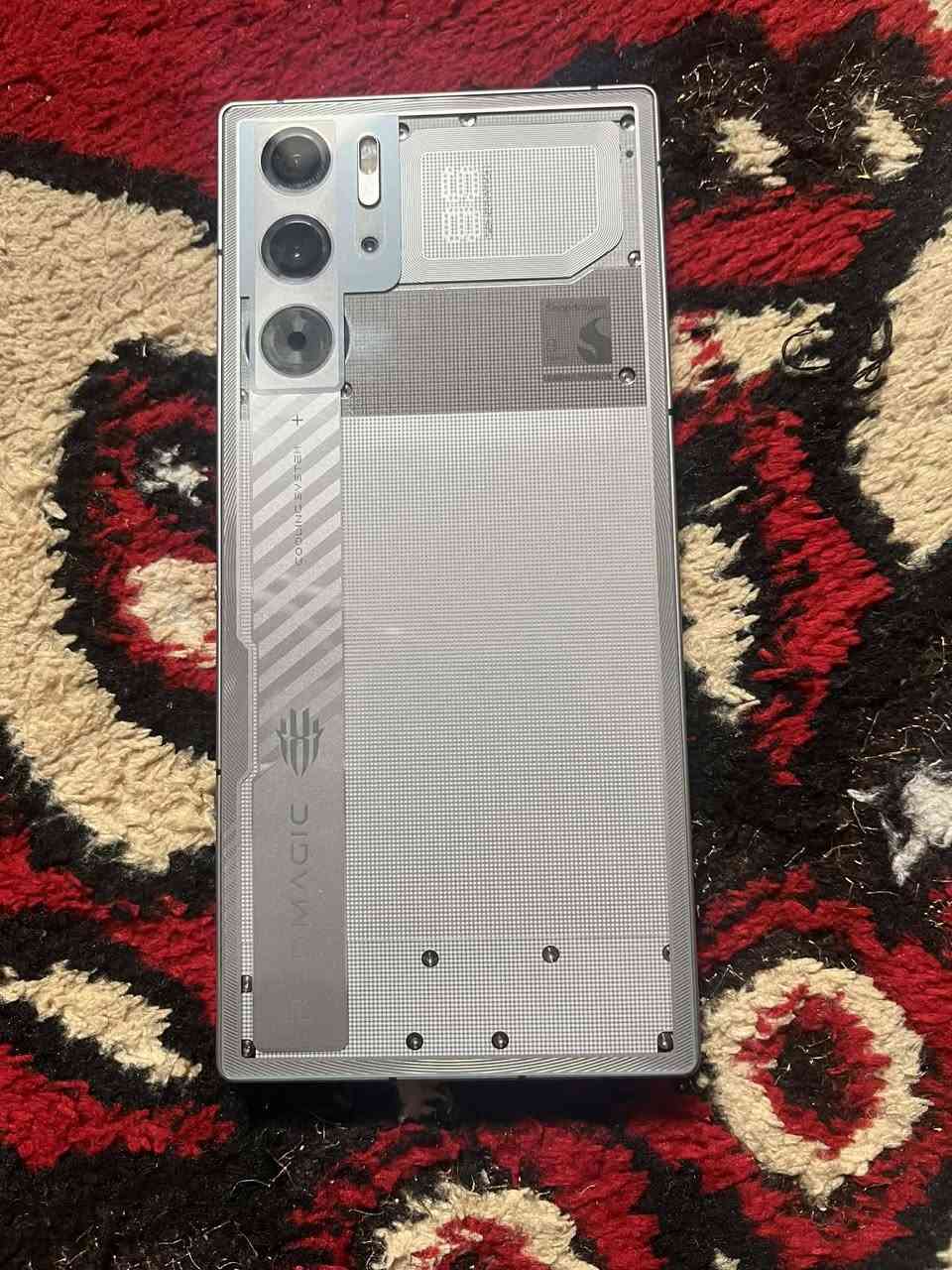 م̷ـــِْن رخصة صاحب الكروب للبيع ريد مجك 9 ذاكره 512. سكني بغداد التاجي ابو عضام السعر 700 وبي مجال ***********
