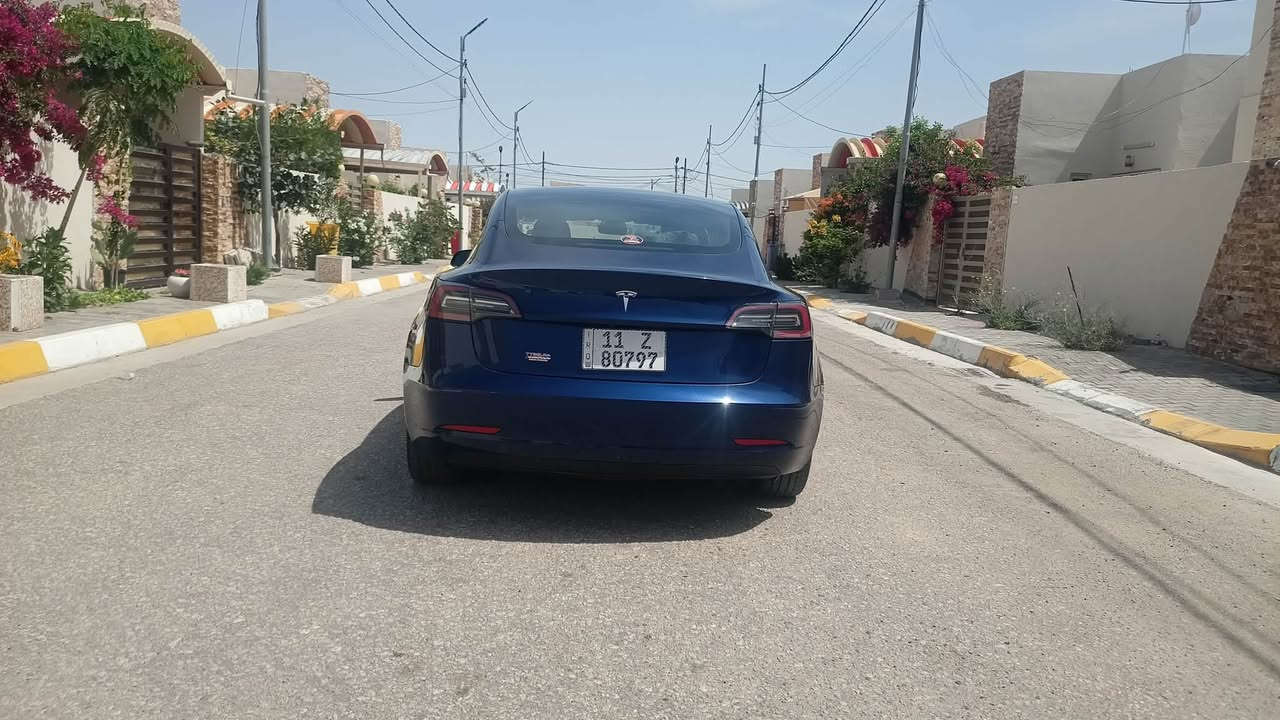 .
تسلا مودل 3 2023 اوف لاين تك 

ممشى 86,000km 

حادث جاملغ ايمن وبنيد مبدلات 

السيارة تحتاج حاليا فقط تعديل للدعامية الامامية بسبب حادث بسيط بالعراق 

باقي التفاصيل ***********
