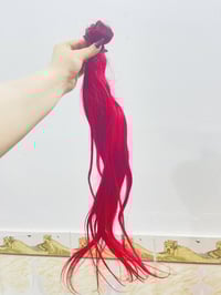 شعر طبيعي • ١م طول • ٤٠ خصله