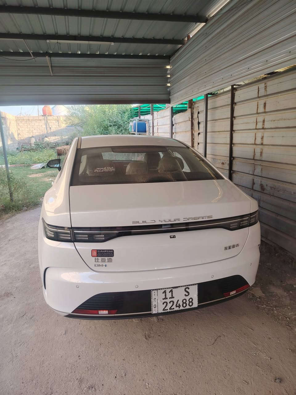 للبيع BYD دستروير 2025 السياره وضع الشركه ماشيه7 فول فتحه وباقي الموصفات معروفه العنوان الغزاليه السعر 300و20 هاتف ***********

