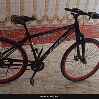 بايسكل البيع  رقم الهاتف 07834397309سعر 80بي مجال