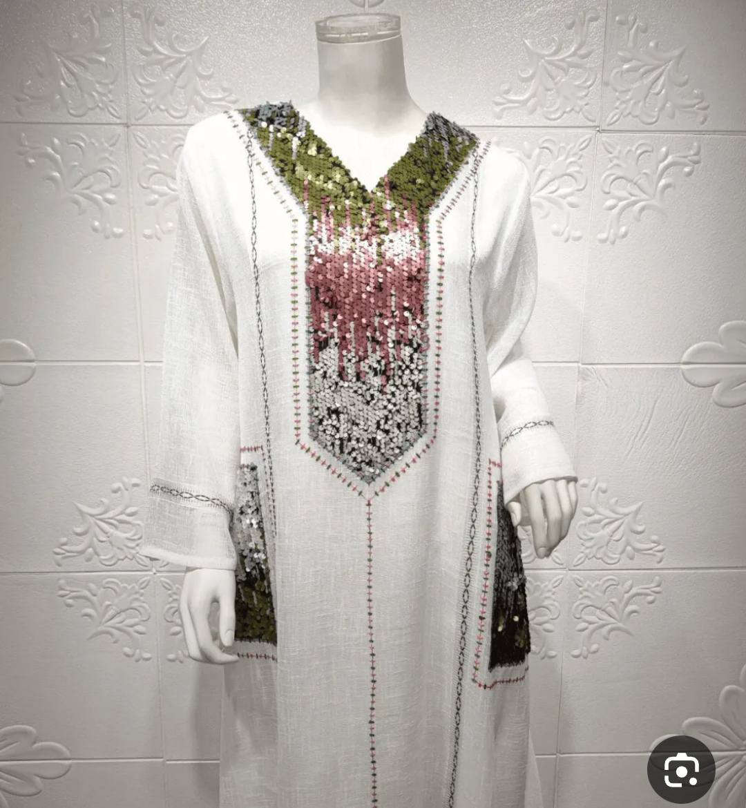 وين العروس خلي تأخذ هاي القطعة تجنننن ❤️
القياس 44/46 السعر 18


**إذا كنت صاحب هذا الإعلان وتريد حذفه لأي سبب، رجاءا أرسل رسالة إلى الدعم الفني**