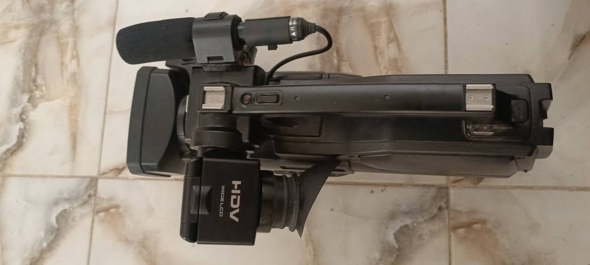 سلام عليكم•
Sony
ملحقات كامله
نضافه 100
للبيع
مكاني النجف


**إذا كنت صاحب هذا الإعلان وتريد حذفه لأي سبب، رجاءا أرسل رسالة إلى الدعم الفني**