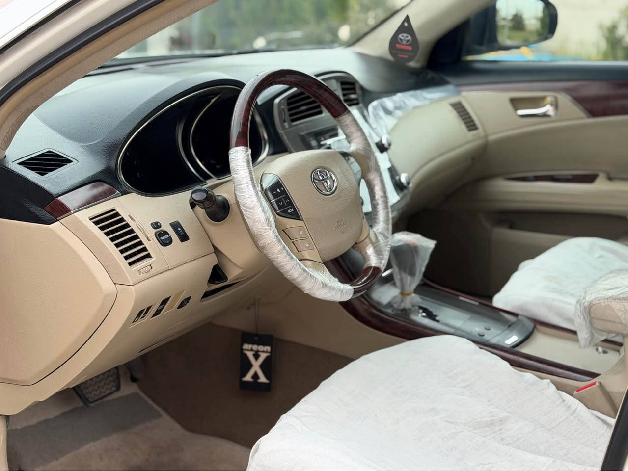 تويوتا افلون موديل 2011 خليجي فول لمتد

                                                  سعر 172$ مجال قليل

گير محرك بشرط بدون صوت بدون بخار بدون عيب
سنوية رقم جديد شرط تحويل غرامات
سيارا بدون صبغ بدون بارد مكفول كفالة عام

مكاني كركوك 
رقم موبايل  *********** كركوك, العراق
