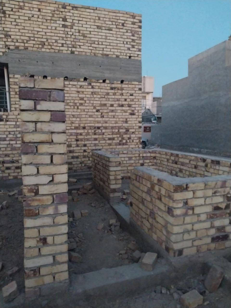 نص هيكل مساحة 130مفوض بالتطويب  وصلة ماء وكهرباء وكيبل الضوئي للبيع مكان البكرلي خلف دائرة التخطيط  للاستفسار الاتصال ع هذا رقم ***********
