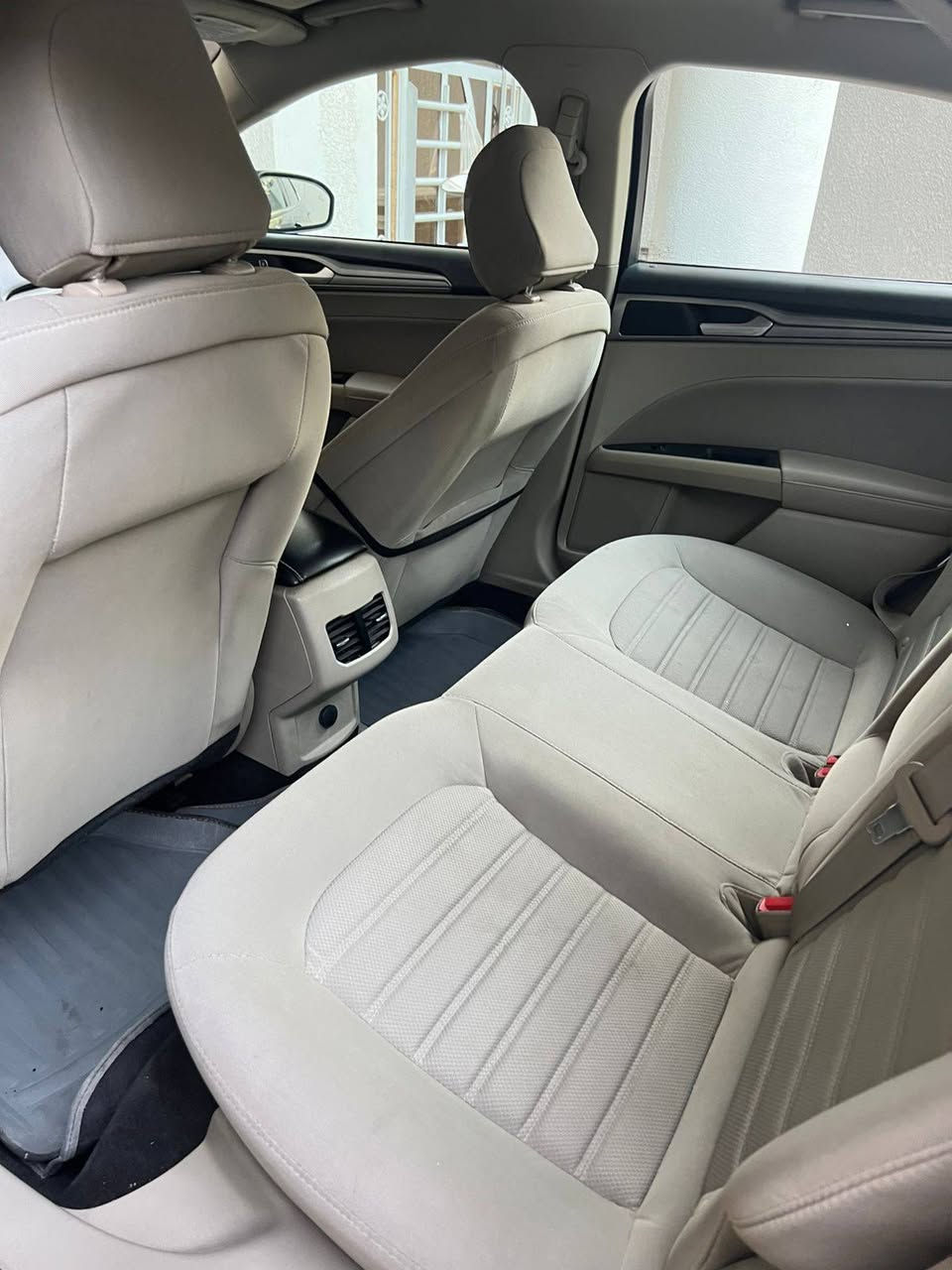 فورد فيوجن موديل 2020
رقم اربيل انكليزي
حجم المحرك 1500 تاربو
كير ماوس
فئة se
مكان السياره بغداد 
السعر $115
***********
