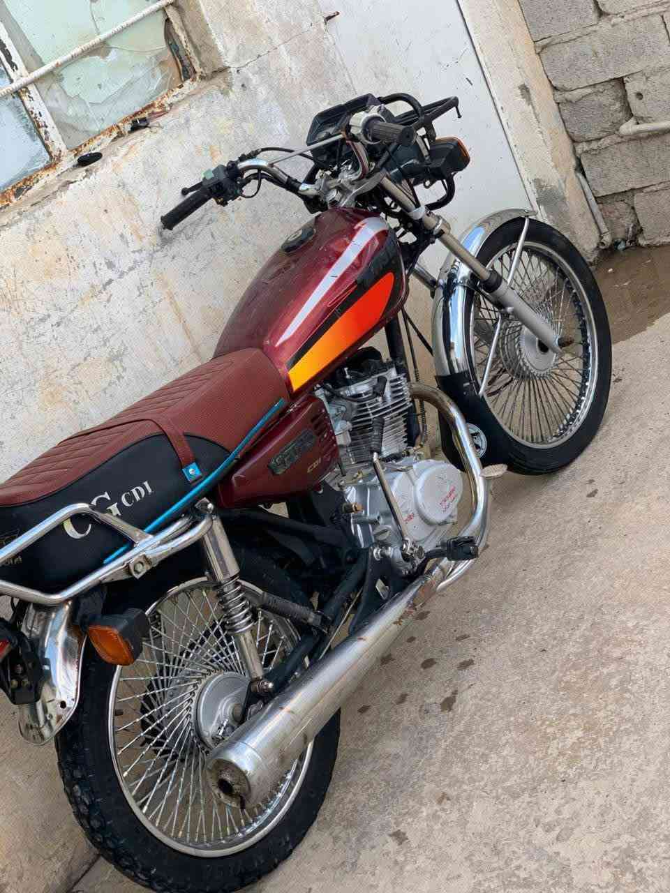 دراجه تايكر للبيع السعر 325وبي مجال شويه مكاني بيجي مو شراي لا تراسل مراوس ماراوس هاذ رقمي ***********
