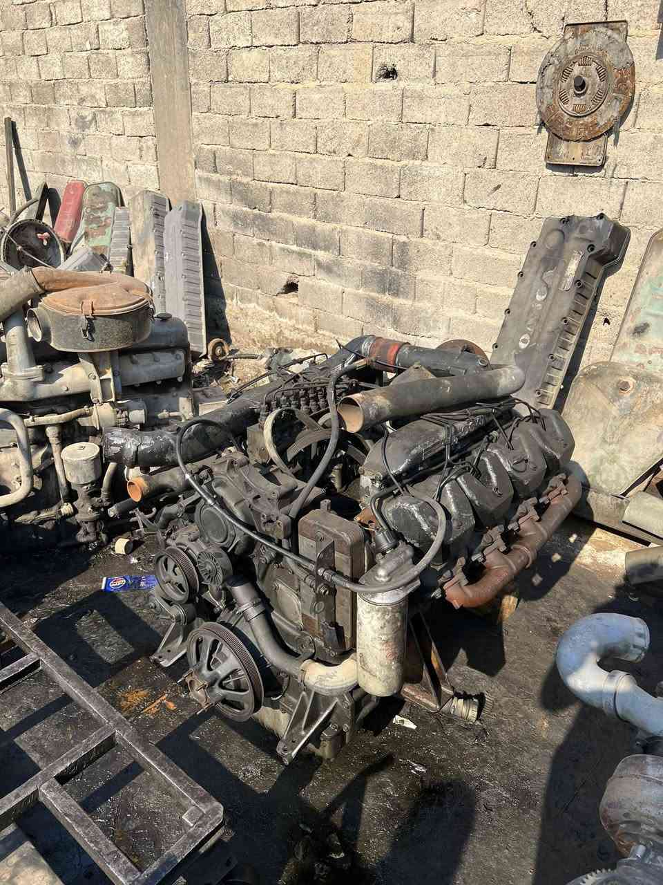 للبيع سكانيا 144/0/15
كرنك 10 ب 20 شغاله كلشي مابيها سوبر جديد بم ونوزل جديد مكينه بيها تخم مهله اصلي سعرها 20  وبيه مجال ***********
