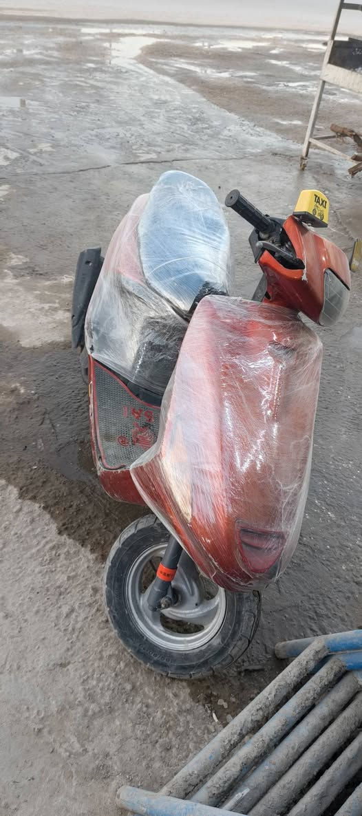 السلام عليكم دراجه متسعجل علا بيعتها مكينه نضيفه صالنصه اف ام رياضي اكسل حاویه شاده قایش جدید بنزات جدد بريكات امامي خلفي زوج تايرات قبل سبوعين شاده كفرات كامله ما بيهن نقص كهربائيات فقط باتري لان مابيها باتري سعرها 325 وبيها مجال للشراي العنوان شارع المطار قرب شارع علكم *********** متواجد علا الرصيد او

الوتساب
