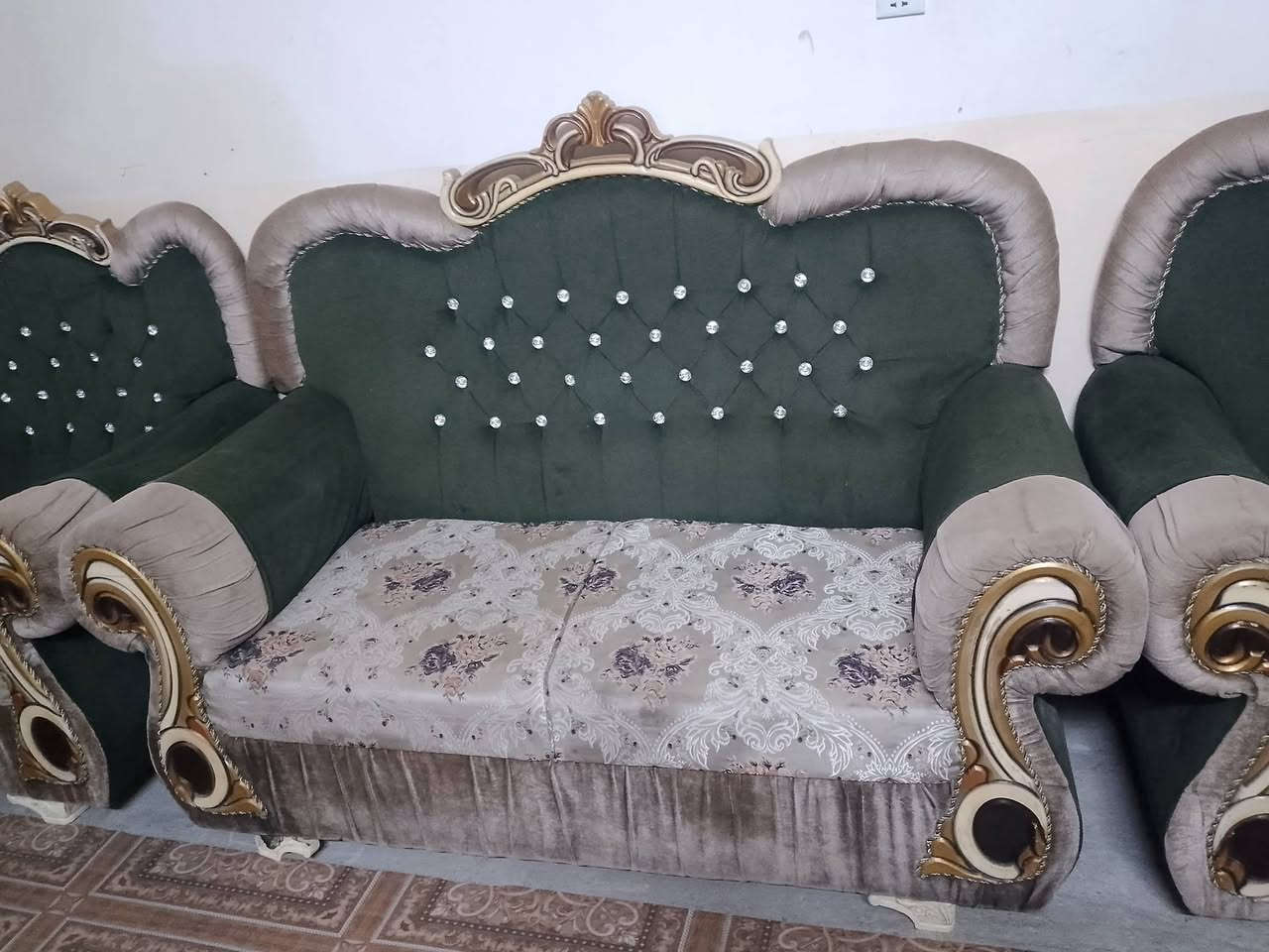 تخم كامل للبيع مرتب كلش


**إذا كنت صاحب هذا الإعلان وتريد حذفه لأي سبب، رجاءا أرسل رسالة إلى الدعم الفني**