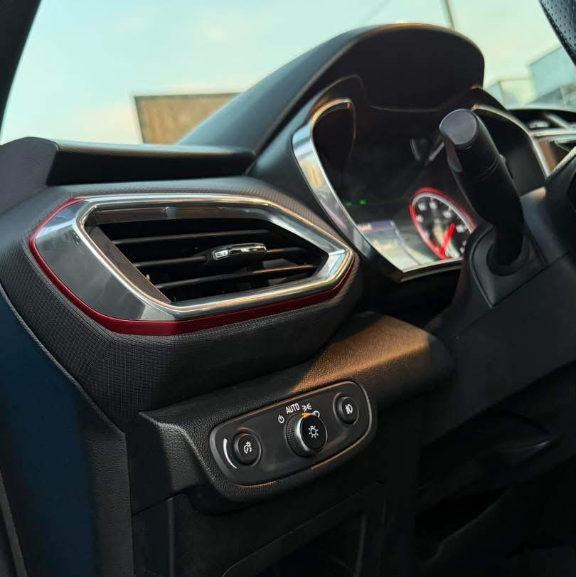 تريل بلايزر 2023 ار اس  تو كلر
رقم بغداد حرة

ماشيه 32 الف ميل 

فول مواصفات  

داخل كشنات جلد مطرز احمر وعليه ختم RS 

ويل كبير

رادارات جانبيه 

بجم ليد 

محرج تايب سي فاست جارج 

مخرج usb

كشنات تدفئه 

شاشه كبيره 

بك لايت ليد

ريد لاين السياره 

تحديد مسار

نقطه عمياء 

تشغيل عن بعد 

دركه دي 

تدفئه ستيرن 

سستم صوت 

كشنات كهرباء 

انظمة قياده سبورت مود وعادي وثلجي

اوتو ستارت 

كروس سرعه

صبغ بنيد فقط + مكانين بارد

ايرباك ستيرن

السعر 125 ورقة 🔥🔥

مكان السياره بغداد البنوك  

للتواصل على الرقم بي واتساب 

***********
