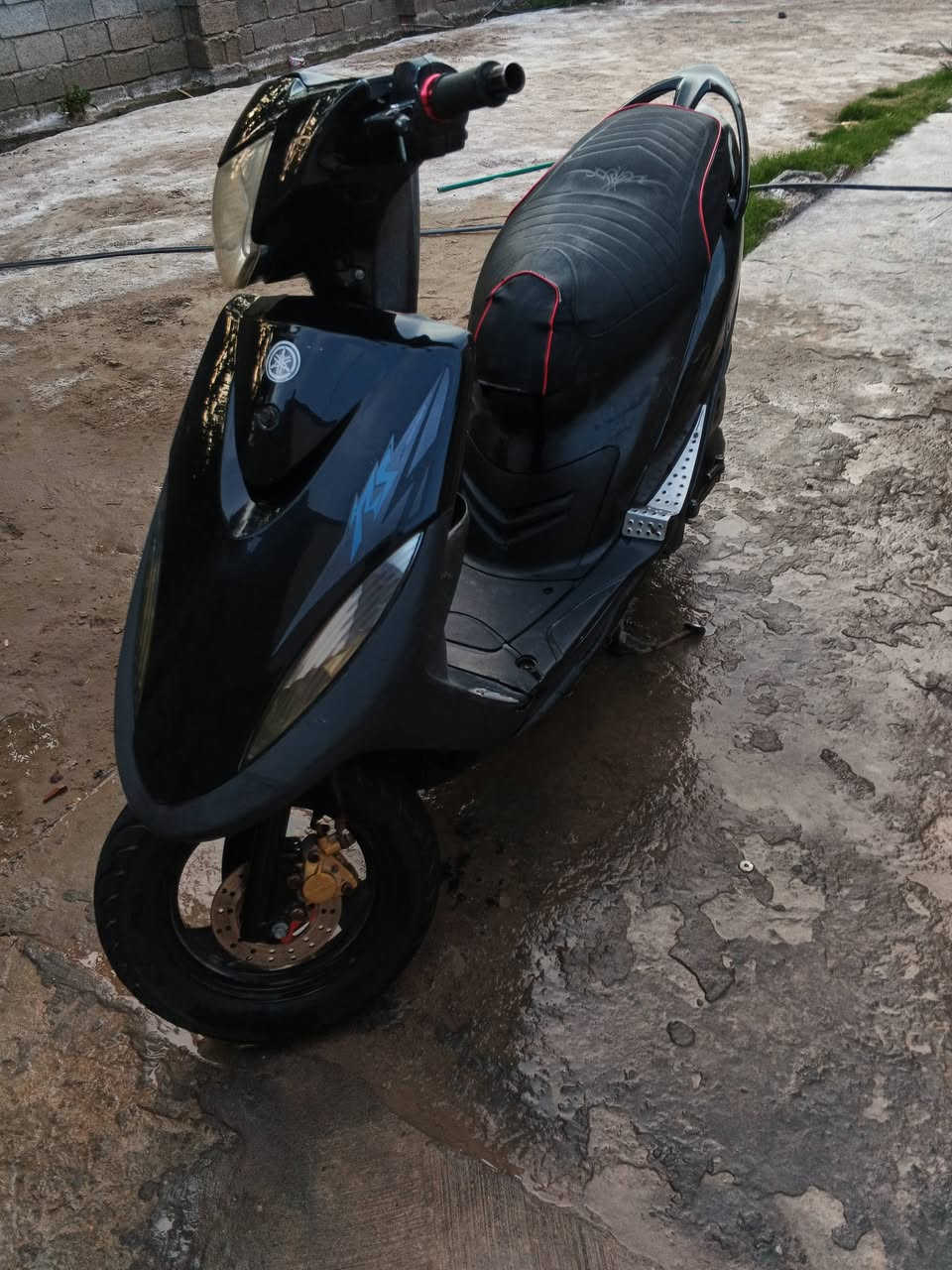 سلام عليكم شباب دراجه نوع ماكس عدله المكينه ناعمه عله شرط الفحص الدراجه بلاديه الدراجه اي نقص مابيها بيه فقط الهندر خارط الدراجه خير من الله المكان البياع شرطه الخامسه السعر 650 و بيها مجال الرقم *********** متواجد فقط واتساب
