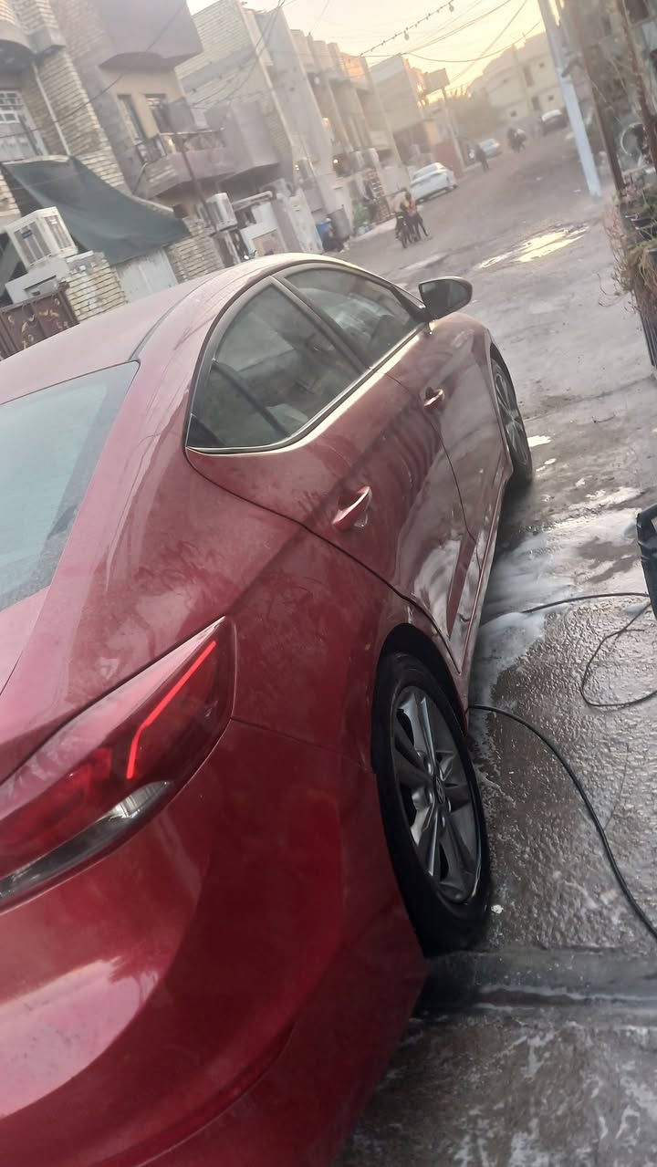 السلام عليكم  النتره ١٨ وارد امريكي  حادث بنيد  وربع جاملغ السياره فول مواصفات  والمحرك  بي بخار  خفيف  السعر ١٢١ مبايل *********** الشرطه الخامسه واتساب مفتوح
