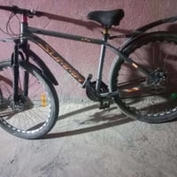 بايسكل للبيع باله جديد كلش اشتريته لابني ومايكدر يسوك عليه لان البايسك...