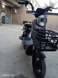 دراجه شحن للبيع سعر. 350 بغداد مدينه الصدر  07707240660