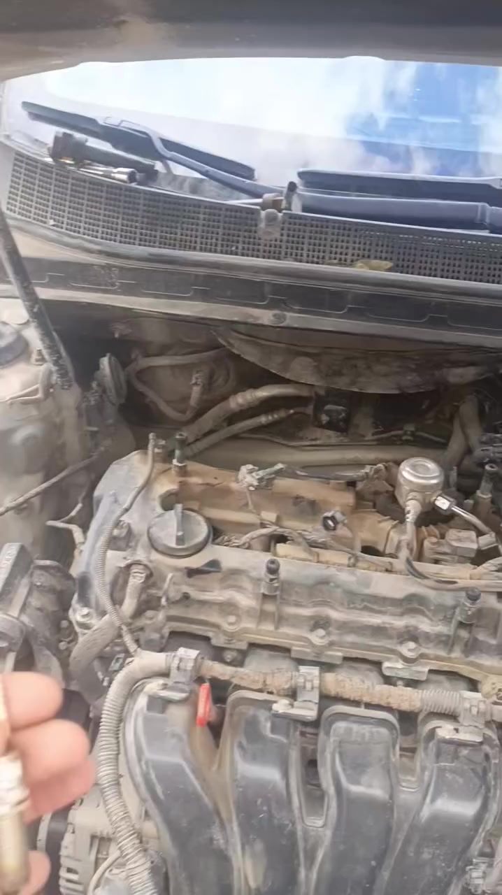 السلام عليكم ورحمه الله وبركاته 
ورشه صيانة اياد للسيارات بخدمتكم 
العنوان بغداد سبع البور شارع 60 
للاستفسار ***********
