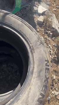 تايرات للبيع حجم 17/65/225 كوري
مكان بابل الهاشميه 
السعر 150
***********
