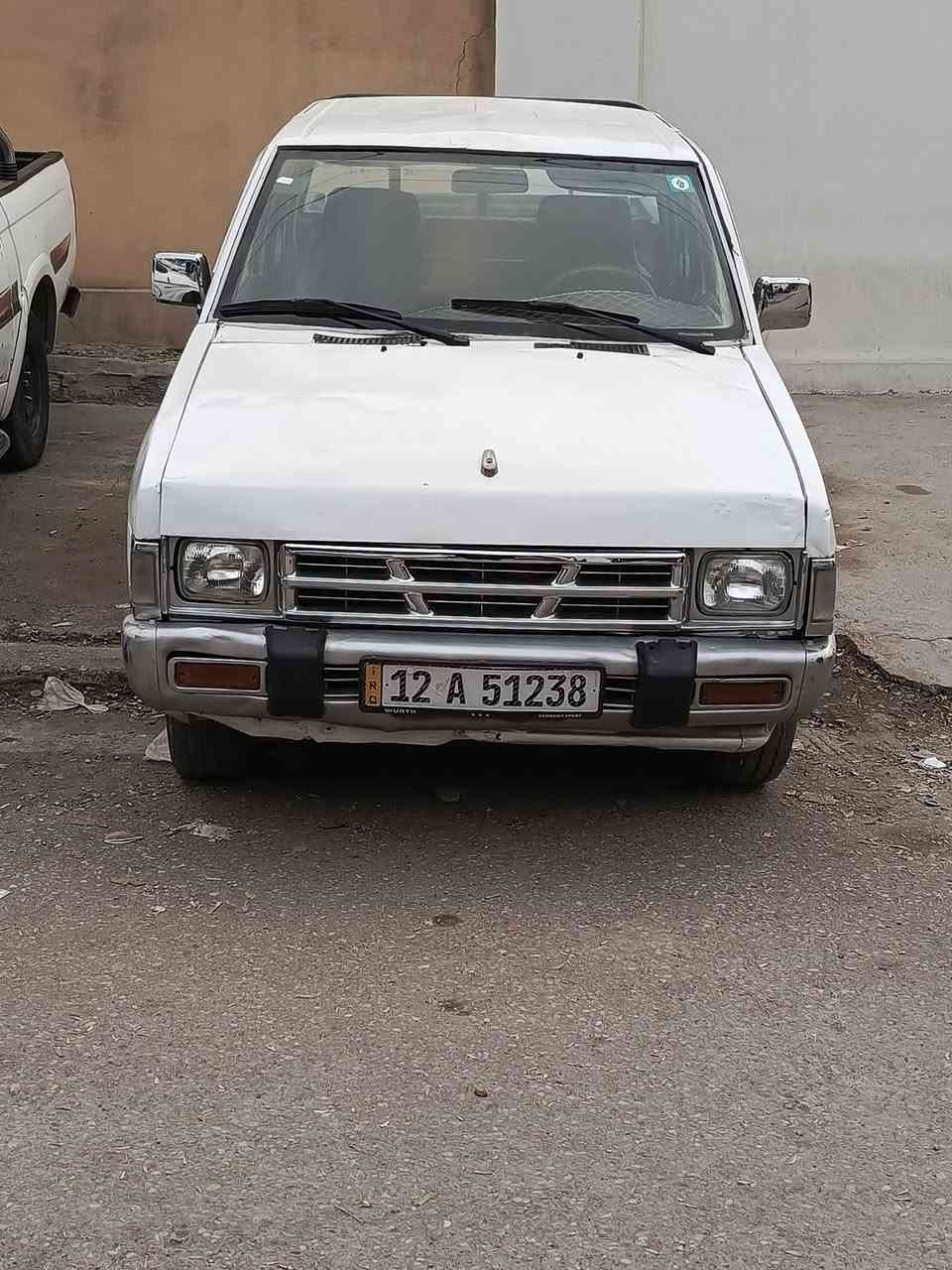 السلام عليكم بيكم نيسان موديل 92 مصبوغ عام بي طخه بين الباب والجاملغ سنويه لل30 السعر 40 بي مجال المكان موصل الايمن رقم الهاتف ***********
